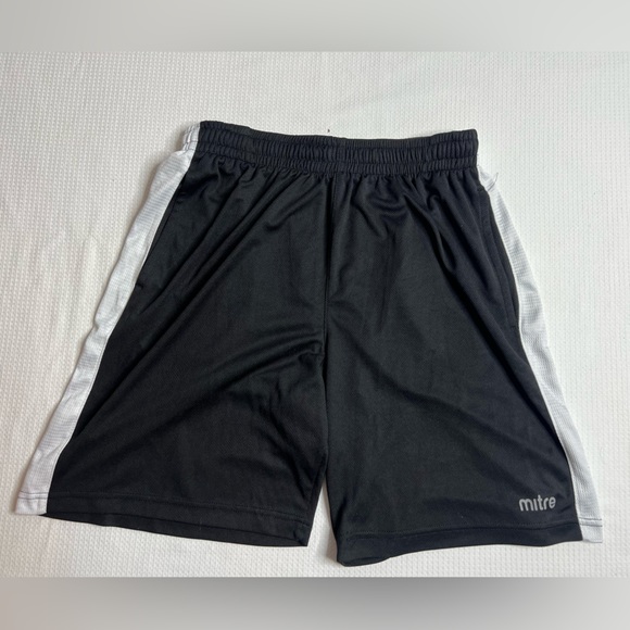 Men’s Mitre Athletic Shorts - Picture 1 of 2